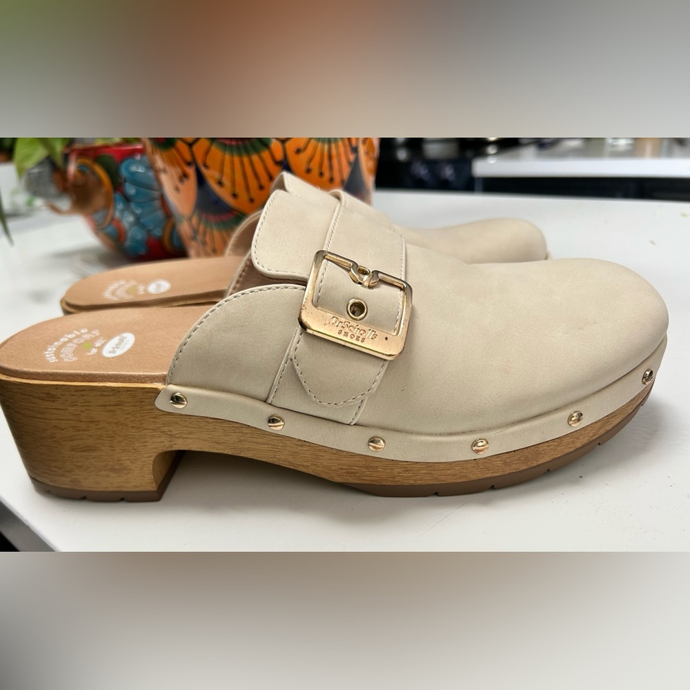 Dr Scholl’s Women's Cream Clogs with Gold Buckle
